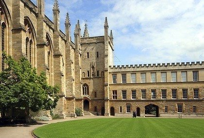 New-College-Oxford-420x0